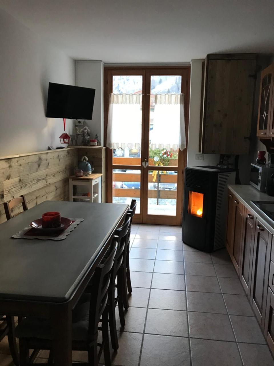 Sando Ski Guesthouse Сан Доменико Екстериор снимка